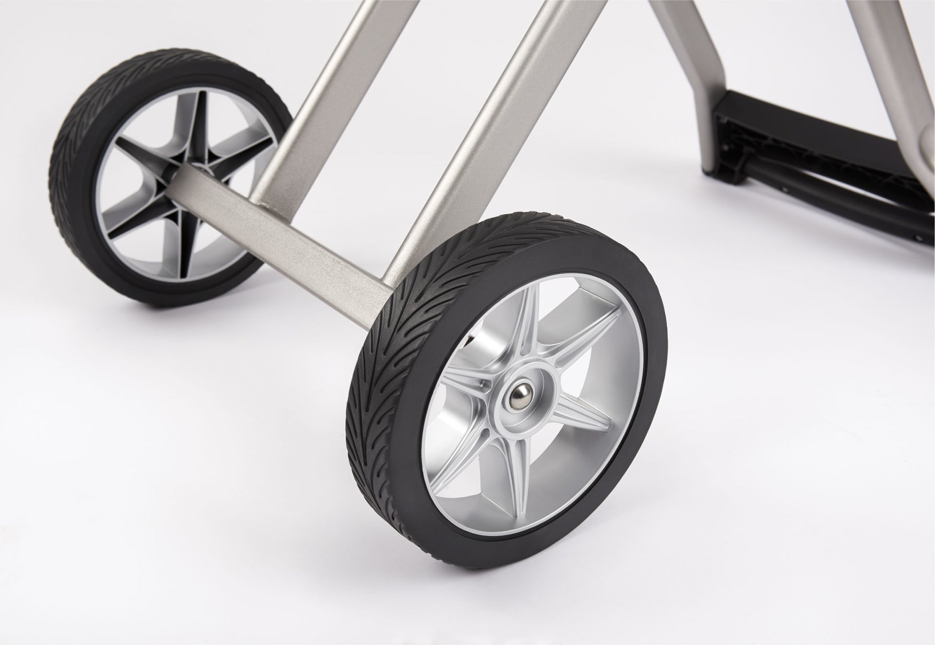 Napoleon TravelQ PRO 285 Räder