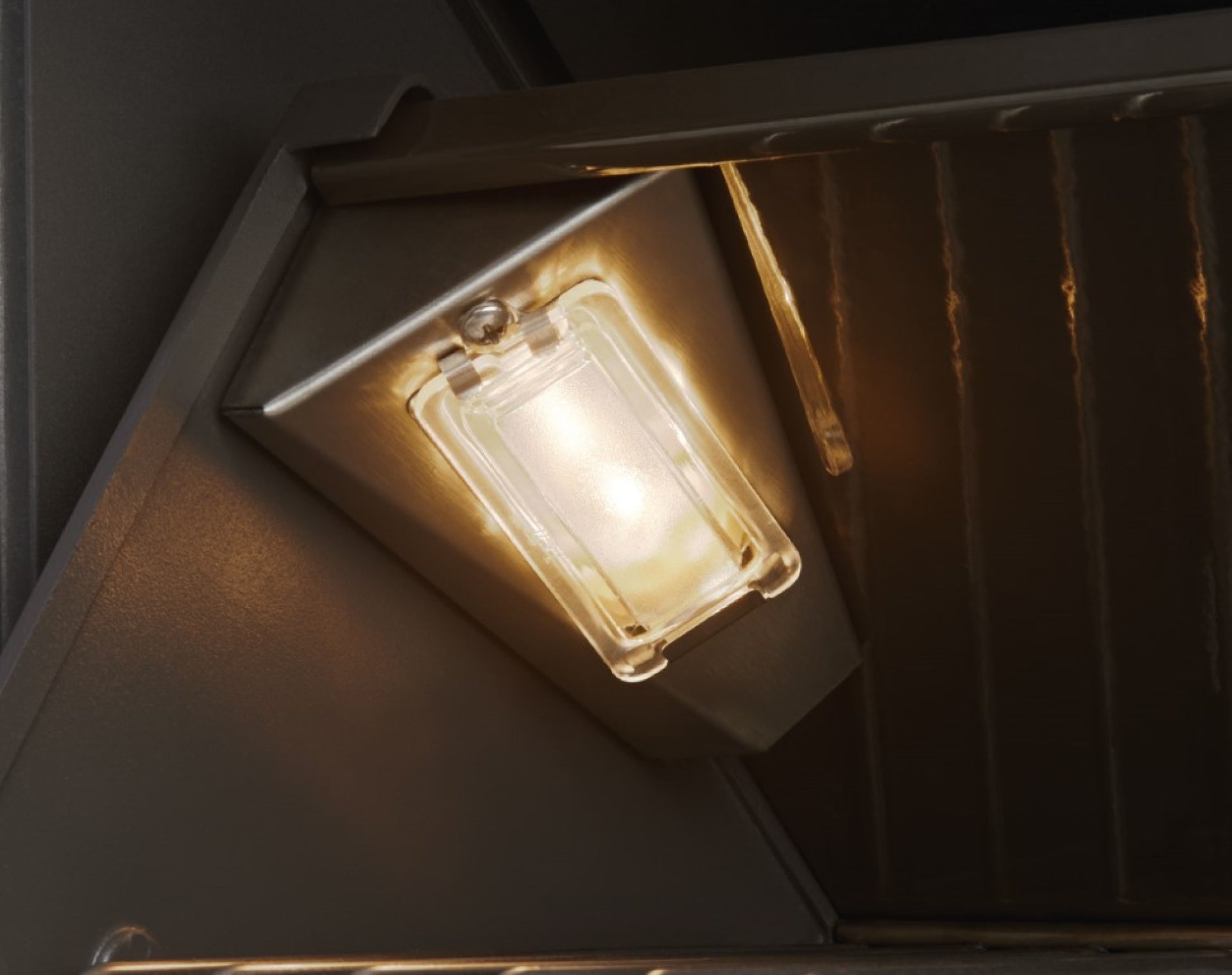 Napoleon Presitge Pro 500 Einbaugrill  Interior light